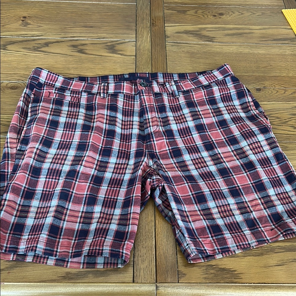 Men’s copper & oak Plaid Red and Blue Shorts size 38